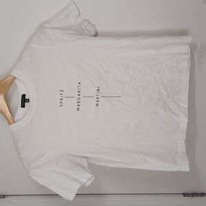 DYNAMITE WHITE T SHIRT SIZE SMALL